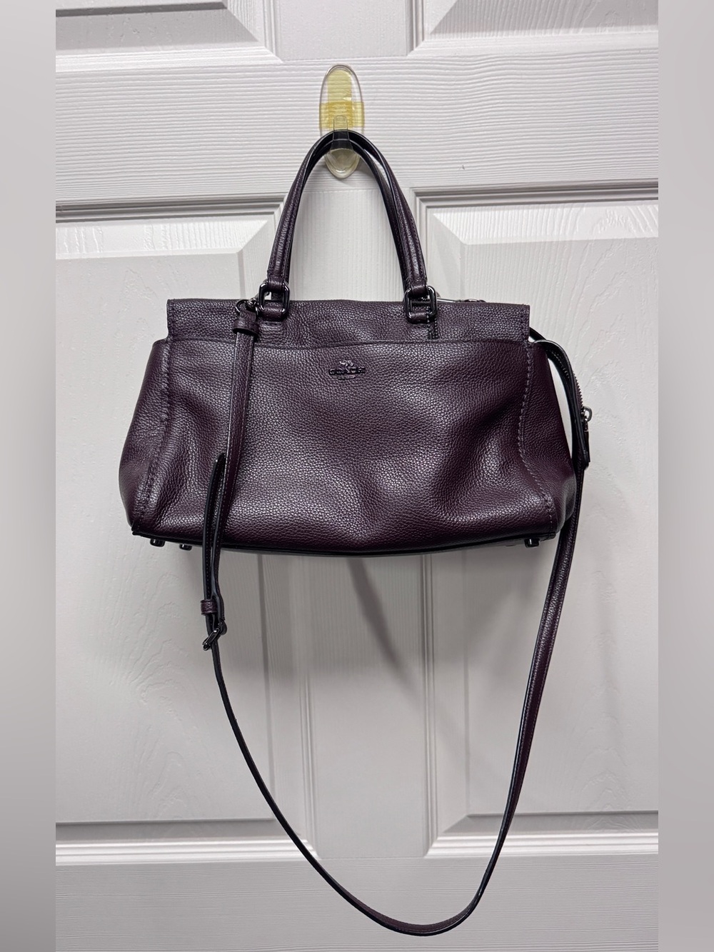 🎊SALE🎊Coach Pebbled Leather Satchel in Wine